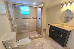 2217 Grant St, Hollywood, FL 33020 - Photo 9