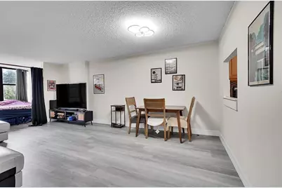 1000  Parkview Dr, Unit #306, Hallandale Beach, FL 33009 - Photo 13