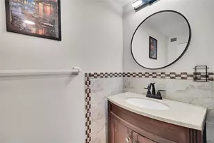 1000 Parkview Dr, Hallandale Beach, FL 33009 - Photo 11