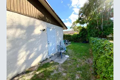 8160 SW 6th St, North Lauderdale, FL 33068 - Photo 35