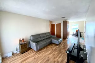 8160 SW 6th St, North Lauderdale, FL 33068 - Photo 7