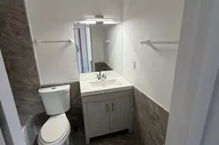 900 E Tiffany Dr, West Palm Beach, FL 33407 - Photo 13