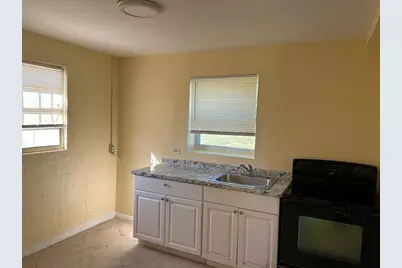 371  Banyan Ave (Rear Unit), Pahokee, FL 33476 - Photo 9