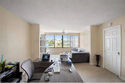 9783 N Belfort Cir, Unit #9783, Tamarac, FL 33321 - Photo 13