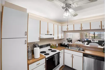 9783 N Belfort Cir, Unit #9783, Tamarac, FL 33321 - Photo 9