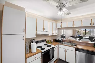 9783 N Belfort Cir, Tamarac, FL 33321 - Photo 9