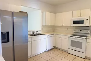 9064 NW 54th St, Sunrise, FL 33351 - Photo 3