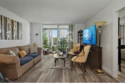 9520 S Hollybrook Lake Dr, Unit #103, Pembroke Pines, FL 33025 - Photo 9