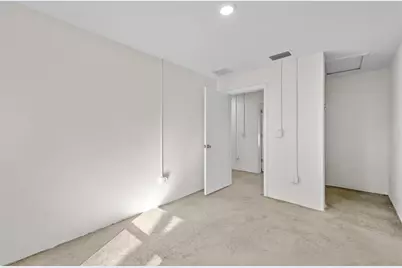 2703  Avenue G, Fort Pierce, FL 34947 - Photo 23