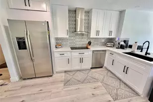 11392 Boca Woods Ln, Boca Raton, FL 33428 - Photo 5