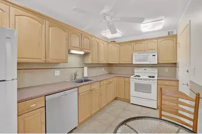 405 N Ocean Blvd, Unit #1027, Pompano Beach, FL 33062 - Photo 7