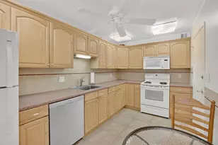 405 N Ocean Blvd, Pompano Beach, FL 33062 - Photo 7