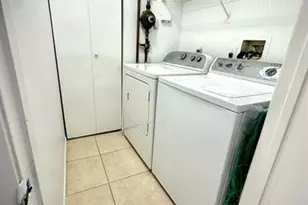 9033 Wiles Rd, Coral Springs, FL 33067 - Photo 11