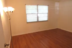 2804 Victoria Way, Coconut Creek, FL 33066 - Photo 13