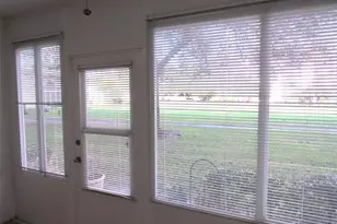 2804 Victoria Way, Coconut Creek, FL 33066 - Photo 9