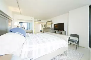 2480 Presidential Way, West Palm Beach, FL 33401 - Photo 17