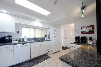 2480  Presidential Way, Unit #1103, West Palm Beach, FL 33401 - Photo 11