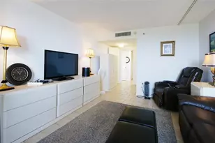 2480 Presidential Way, West Palm Beach, FL 33401 - Photo 23