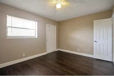 4061 N Dixie Hwy, Unit #29, Oakland Park, FL 33334 - Photo 9