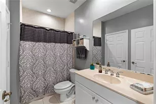 3342 Lakeside Dr, Davie, FL 33328 - Photo 23