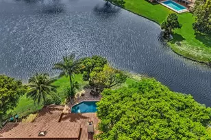 10320 NW 6th St, Coral Springs, FL 33071 - Photo 3