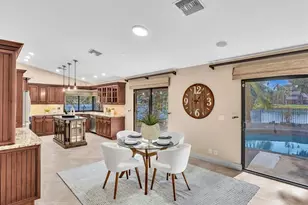 10320 NW 6th St, Coral Springs, FL 33071 - Photo 19