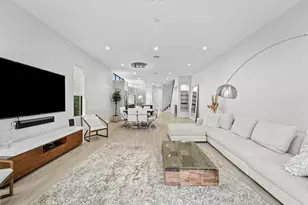 317 NE 15th Ave, Fort Lauderdale, FL 33304 - Photo 11