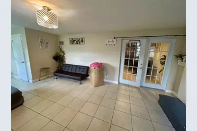 1530 SW 68th Ave, North Lauderdale, FL 33068 - Photo 9
