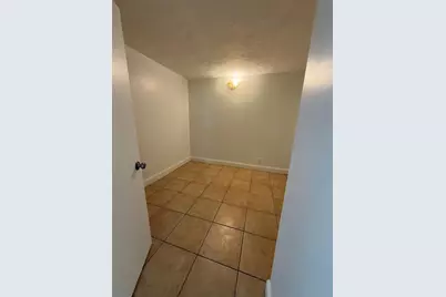 1950 N Congress Ave, Unit #201, West Palm Beach, FL 33401 - Photo 15