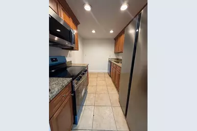 1950 N Congress Ave, Unit #201, West Palm Beach, FL 33401 - Photo 5