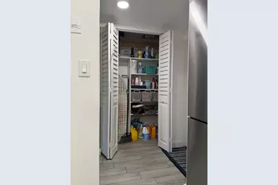 2950 W Sunrise Lks Dr, Unit #106, Sunrise, FL 33322 - Photo 3