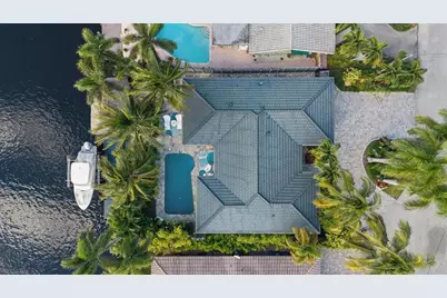 2131 NE 15th Ter, Wilton Manors, FL 33305 - Photo 41