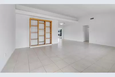 1353 SE 7th Ct, Deerfield Beach, FL 33441 - Photo 3