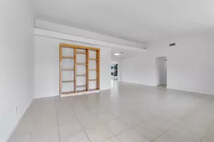 1353 SE 7th Ct, Deerfield Beach, FL 33441 - Photo 3