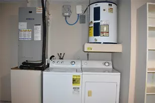 2377 SW 16th Dr, Deerfield Beach, FL 33442 - Photo 23