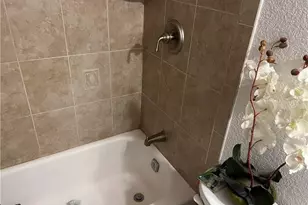 7901 S Colony Cir, Tamarac, FL 33321 - Photo 11