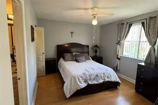 5681 Riverside Dr, Pompano Beach, FL 33067 - Photo 11