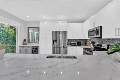 1546  Yellowheart Way, Hollywood, FL 33019 - Photo 11