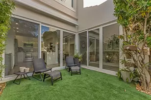 1546 Yellowheart Way, Hollywood, FL 33019 - Photo 7