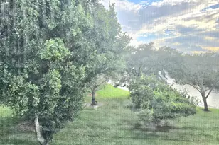 2305 Lucaya Ln, Coconut Creek, FL 33066 - Photo 9