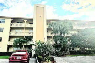 2305 Lucaya Ln, Coconut Creek, FL 33066 - Photo 1