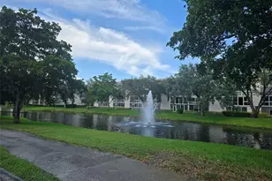 2305 Lucaya Ln, Coconut Creek, FL 33066 - Photo 23