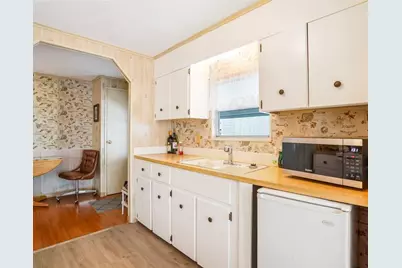 8517 SW 16th Pl, Davie, FL 33324 - Photo 17