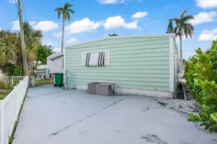 8517 SW 16th Pl, Davie, FL 33324 - Photo 9