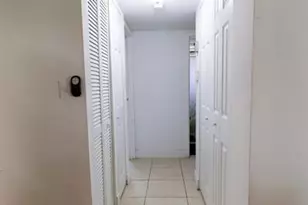 1810 N Lauderdale Ave, North Lauderdale, FL 33068 - Photo 15