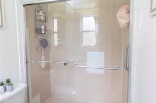 1810 N Lauderdale Ave, North Lauderdale, FL 33068 - Photo 9