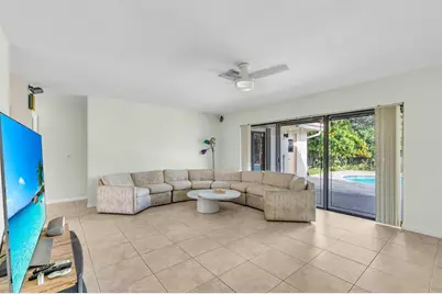 1803 NW 88th Way, Coral Springs, FL 33071 - Photo 13