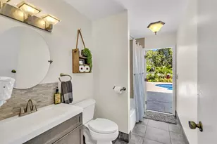 24 Dogwood Cir, Boynton Beach, FL 33436 - Photo 11