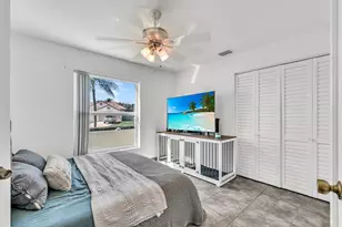 24 Dogwood Cir, Boynton Beach, FL 33436 - Photo 9