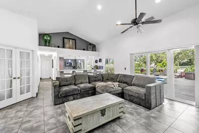 24  Dogwood Cir, Boynton Beach, FL 33436 - Photo 3